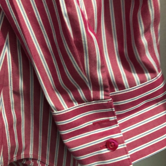 Chico’s 2 non iron long sleeved shirt! Perfect!! - Picture 5 of 7